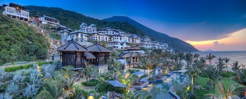 Khu nghỉ dưỡng InterContinetal Danang Sun Peninsula ở bán đảo Sơn Trà, Đà Nẵng